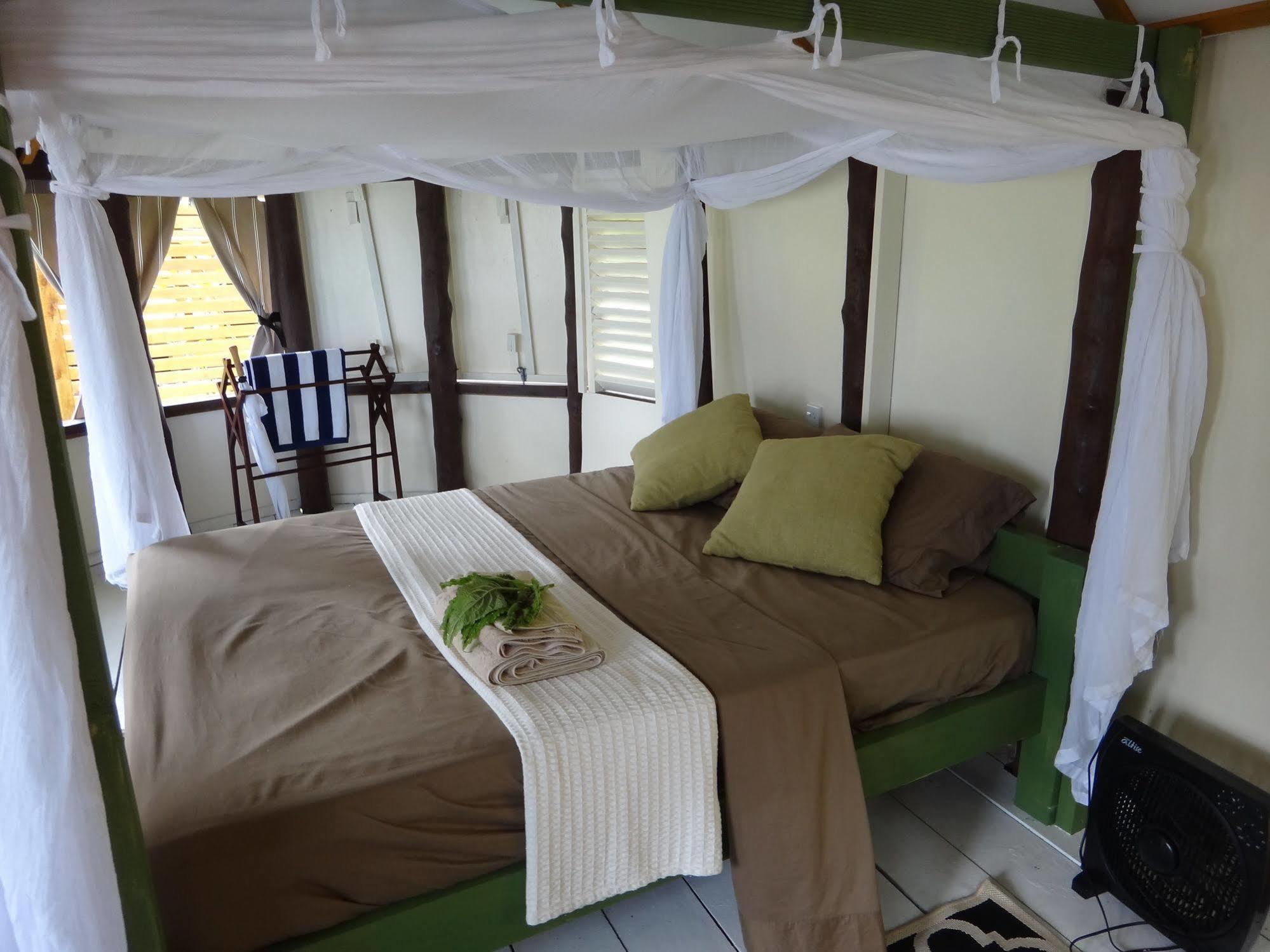 Salelologa Aganoa Lodge Samoa מראה חיצוני תמונה